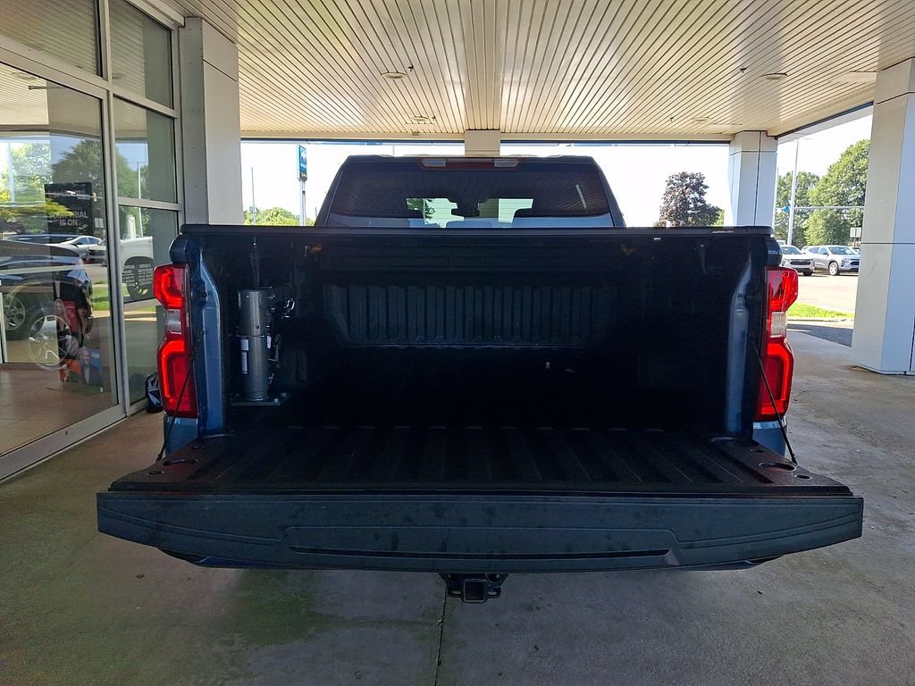 Certified 2024 Chevrolet Silverado 1500 RST AWD/4WD image 28