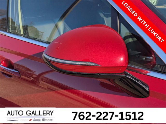 Used 2025 Genesis GV70 2.5T image 12