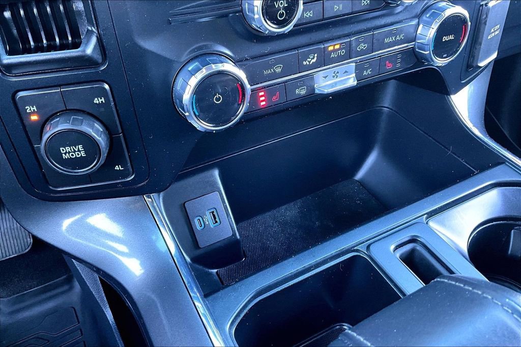 Certified 2022 Ford F150 XLT w/ Equipment Group 302A High image 33