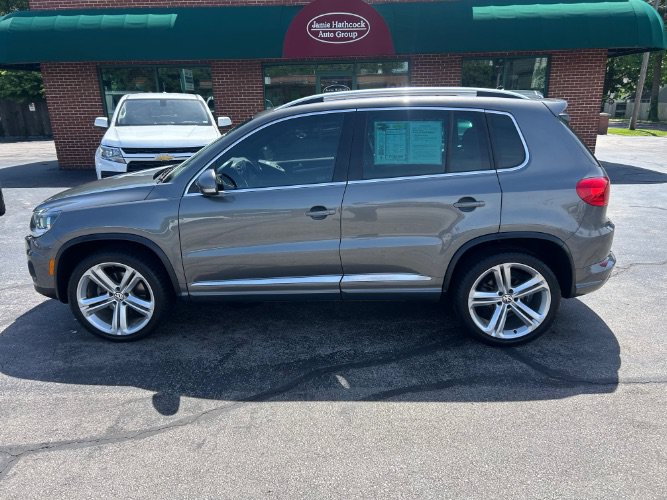 Used 2016 Volkswagen Tiguan R-Line FWD image 3