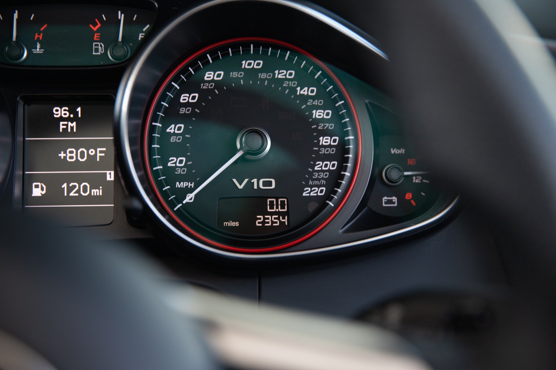 Used 2014 Audi R8 V10 AWD/4WD image 40