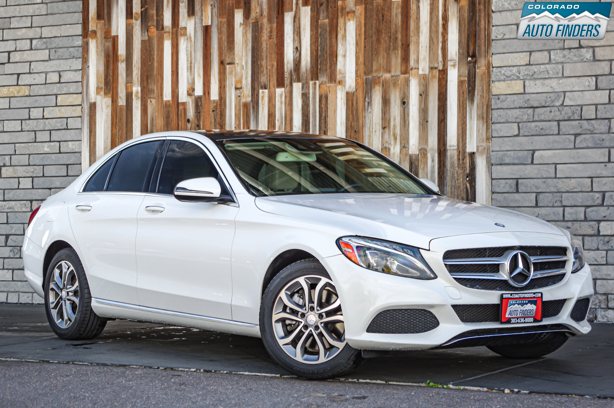 Used 2017 Mercedes-Benz C 300 4MATIC Sedan image 9