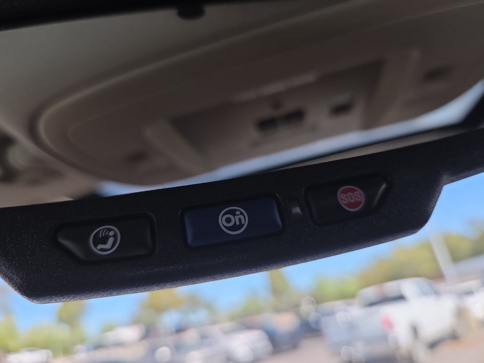 Used 2018 GMC Sierra 2500 Denali w/ Duramax Plus Package AWD/4WD image 23