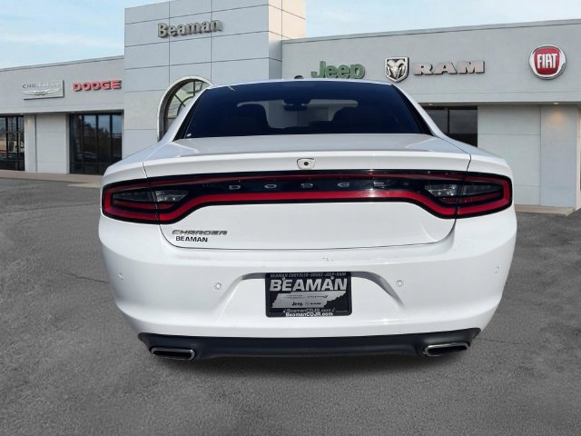 Used 2022 Dodge Charger SXT RWD image 4