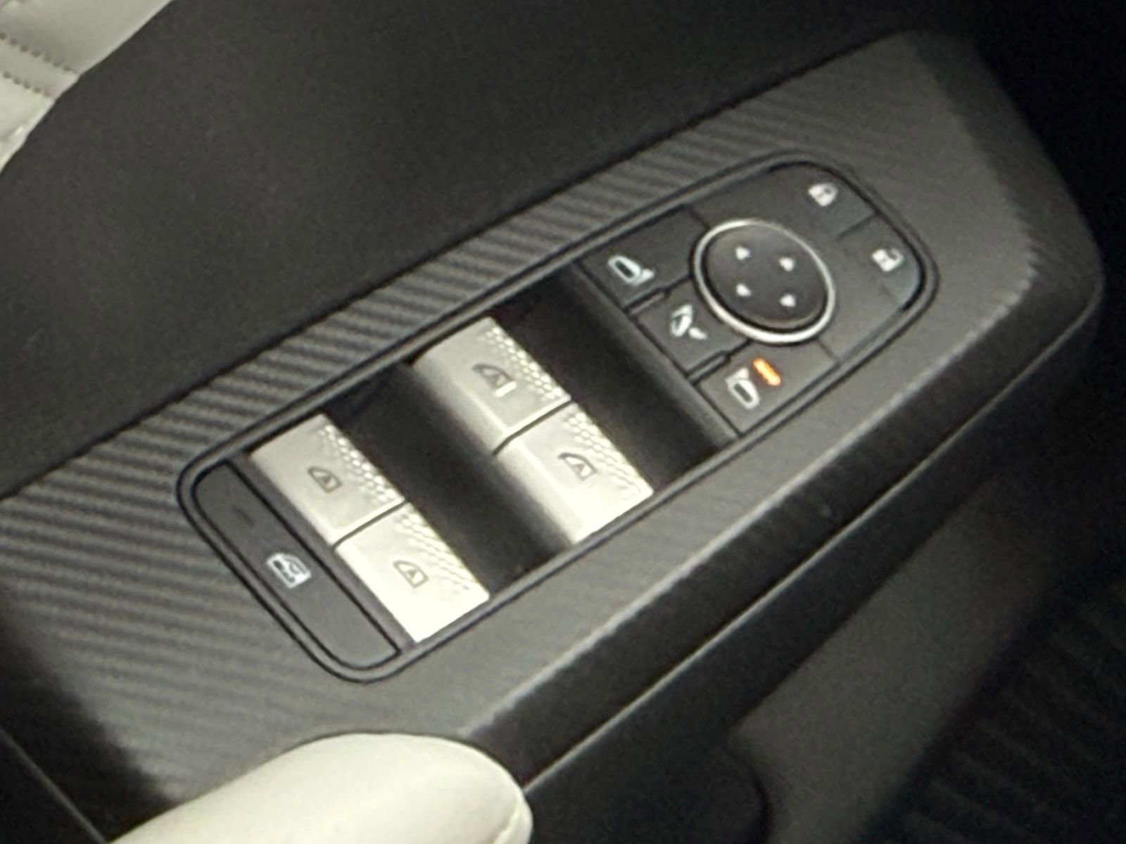 Used 2023 Mitsubishi Outlander SEL image 36