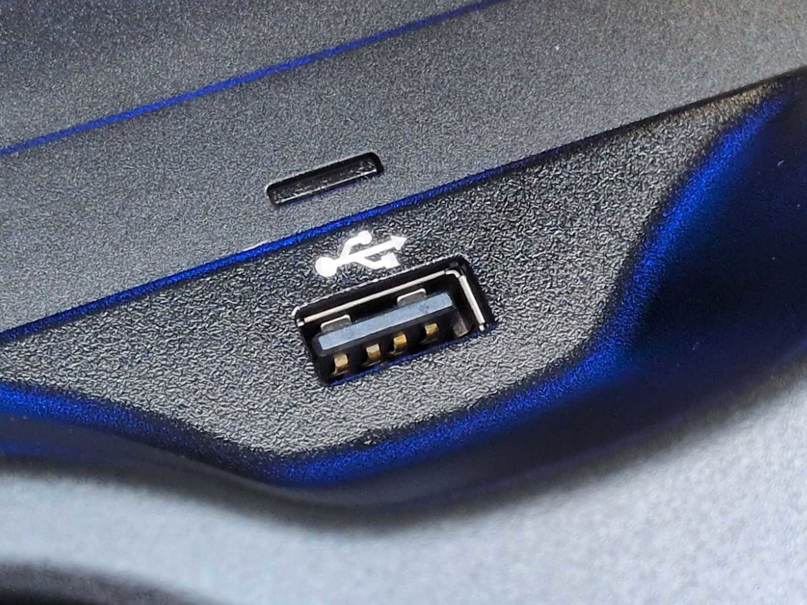 Used 2023 BMW M5 w/ Executive Package image 32