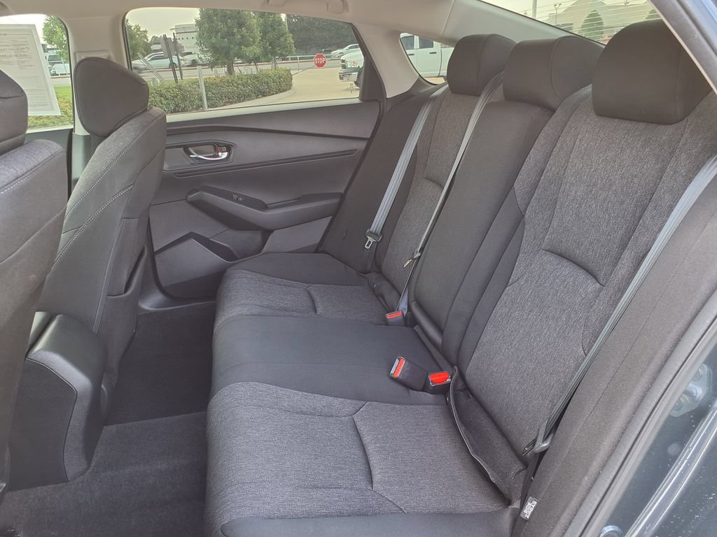 Used 2023 Honda Accord EX image 18
