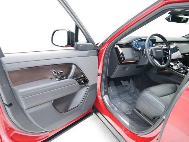 Used 2023 Land Rover Range Rover Sport SE AWD/4WD image 9