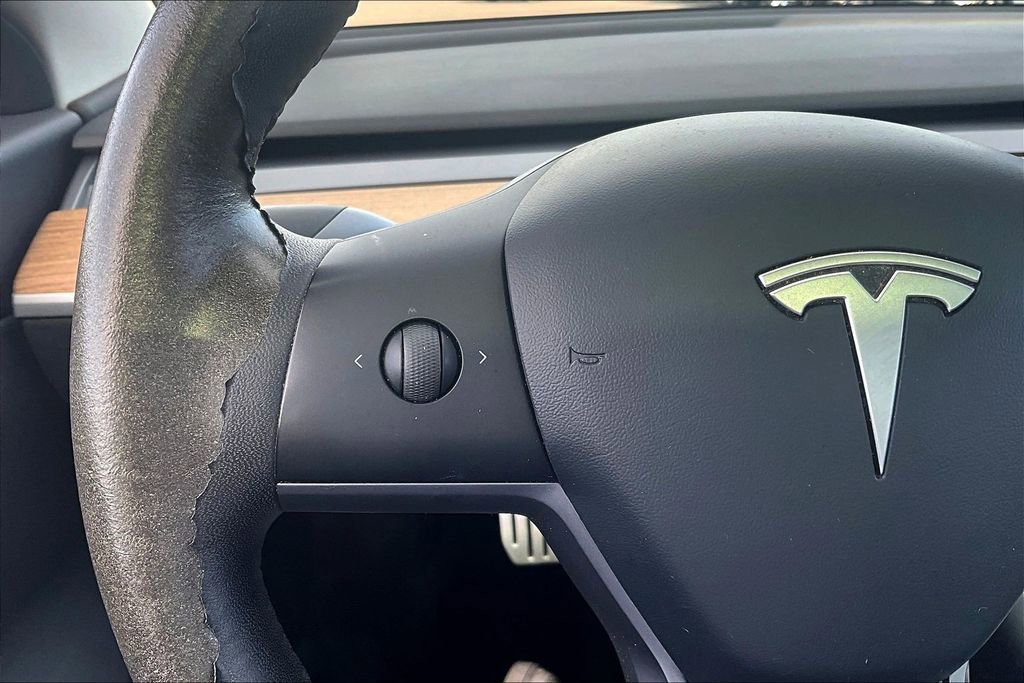 Used 2020 Tesla Model 3 Performance image 18