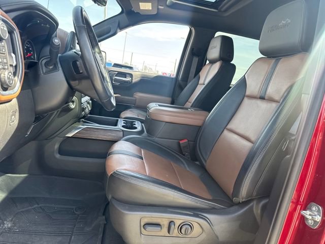 Used 2022 Chevrolet Silverado 1500 High Country w/ Technology Package image 19