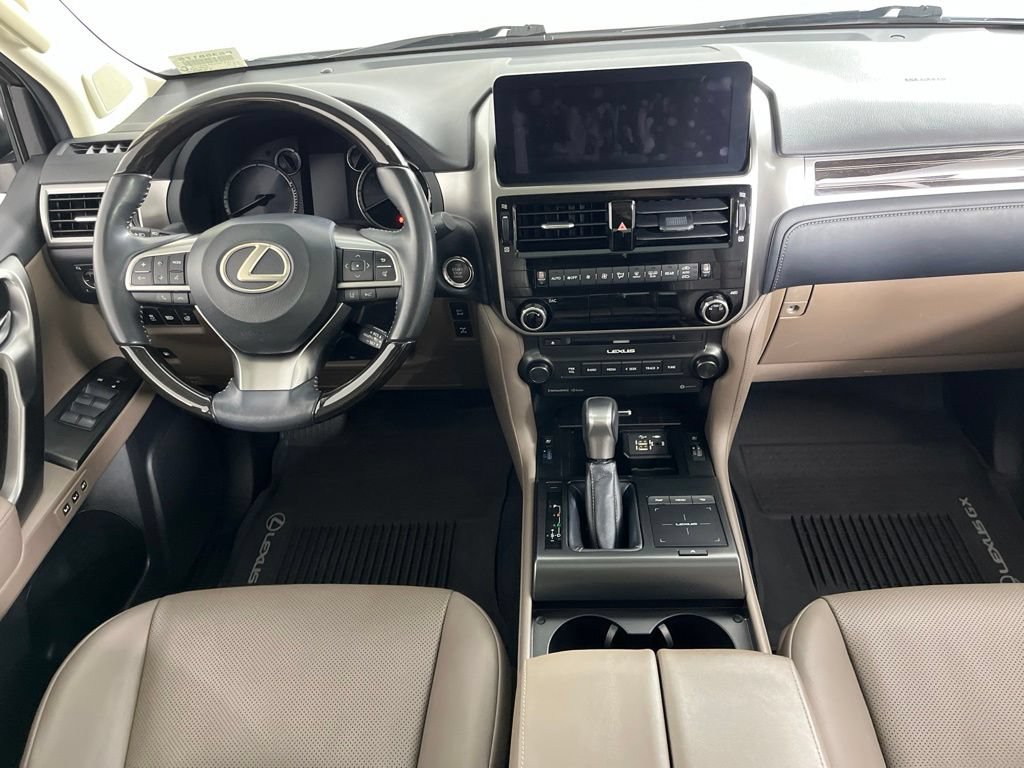 Used 2023 Lexus GX 460 Premium w/ Premium Package AWD/4WD image 2