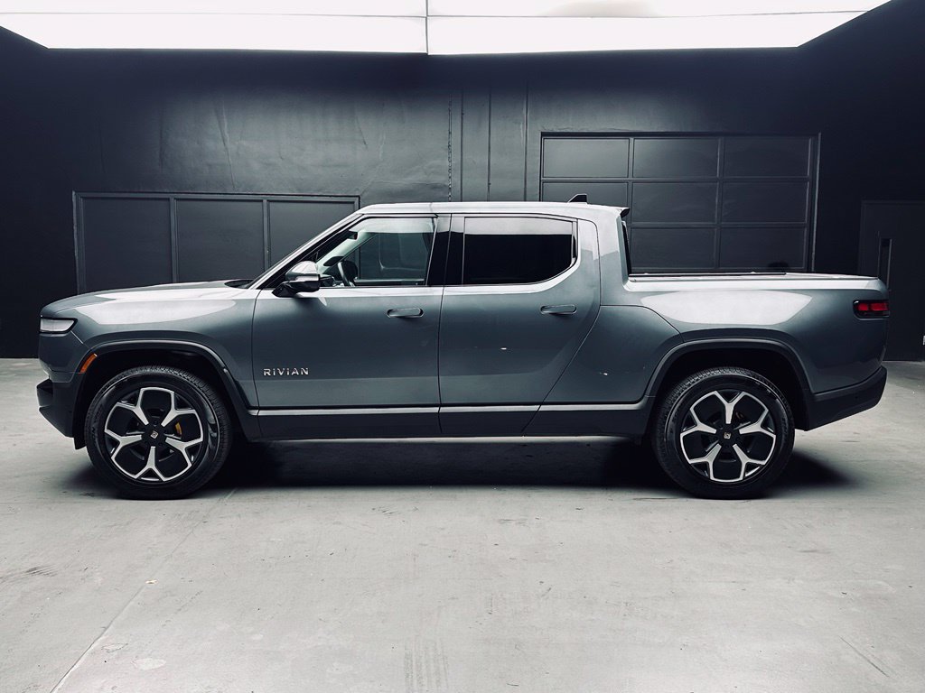 Used 2022 Rivian R1T Adventure AWD/4WD image 5