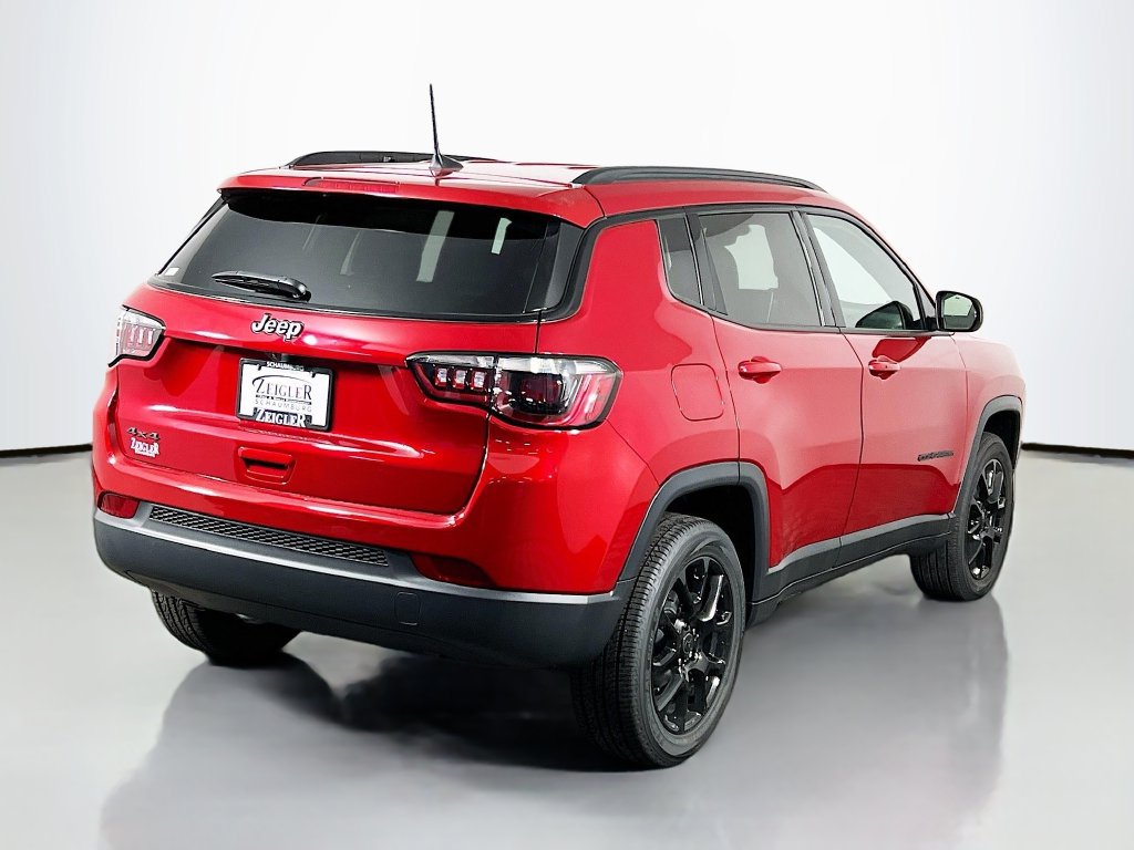 New 2026 Jeep Compass Latitude AWD/4WD image 7