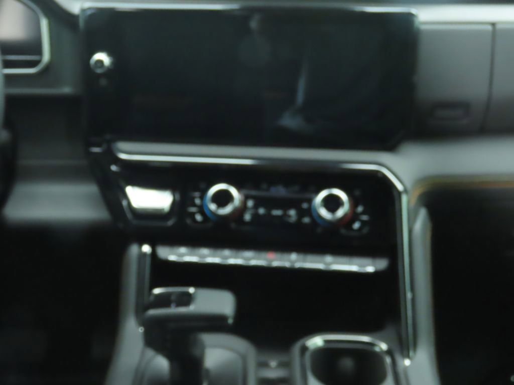 Used 2023 GMC Sierra 1500 AT4 w/ AT4 Premium Package image 14