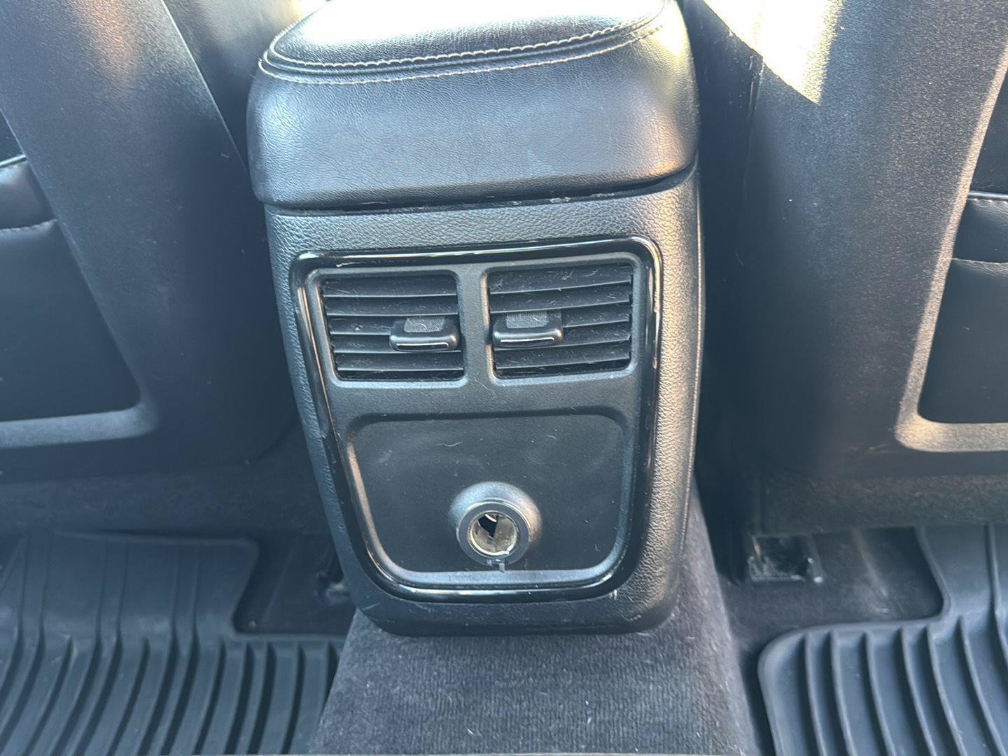 Used 2013 Chrysler 300 S AWD/4WD image 24