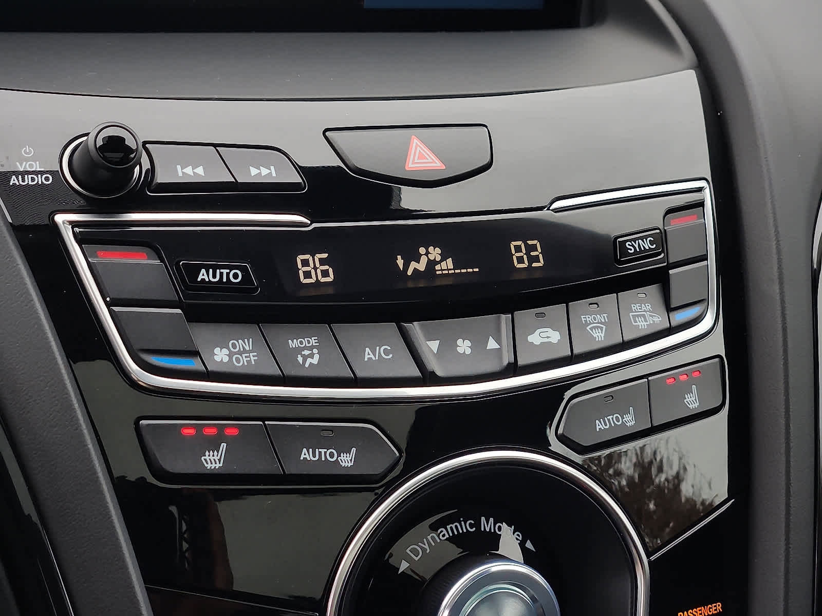 Used 2022 Acura RDX AWD w/ Technology Package image 17