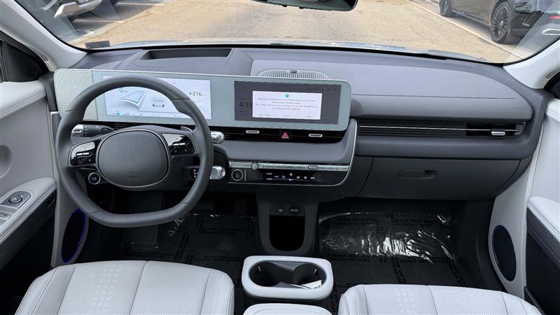 Used 2024 Hyundai Ioniq 5 Limited image 26