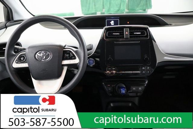 Used 2017 Toyota Prius Two w/ Carpet Mat Package image 12
