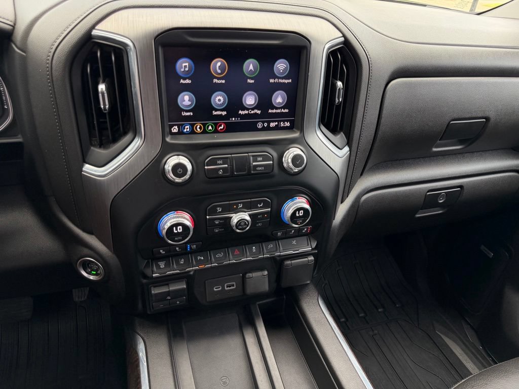 Used 2023 GMC Sierra 3500 Denali w/ Denali Ultimate Package AWD/4WD image 24