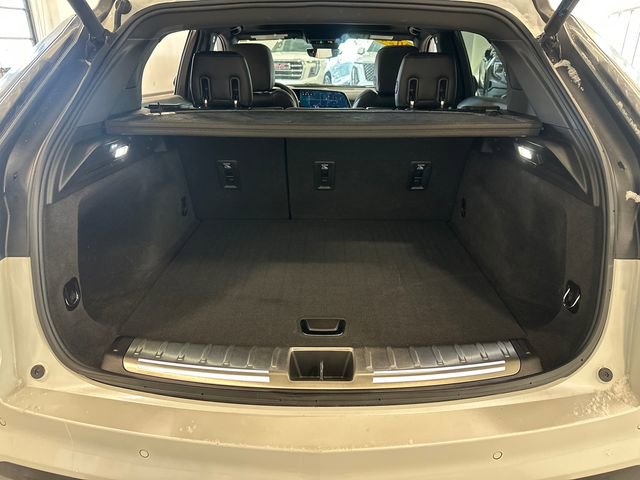 Certified 2024 Cadillac XT4 Sport image 30