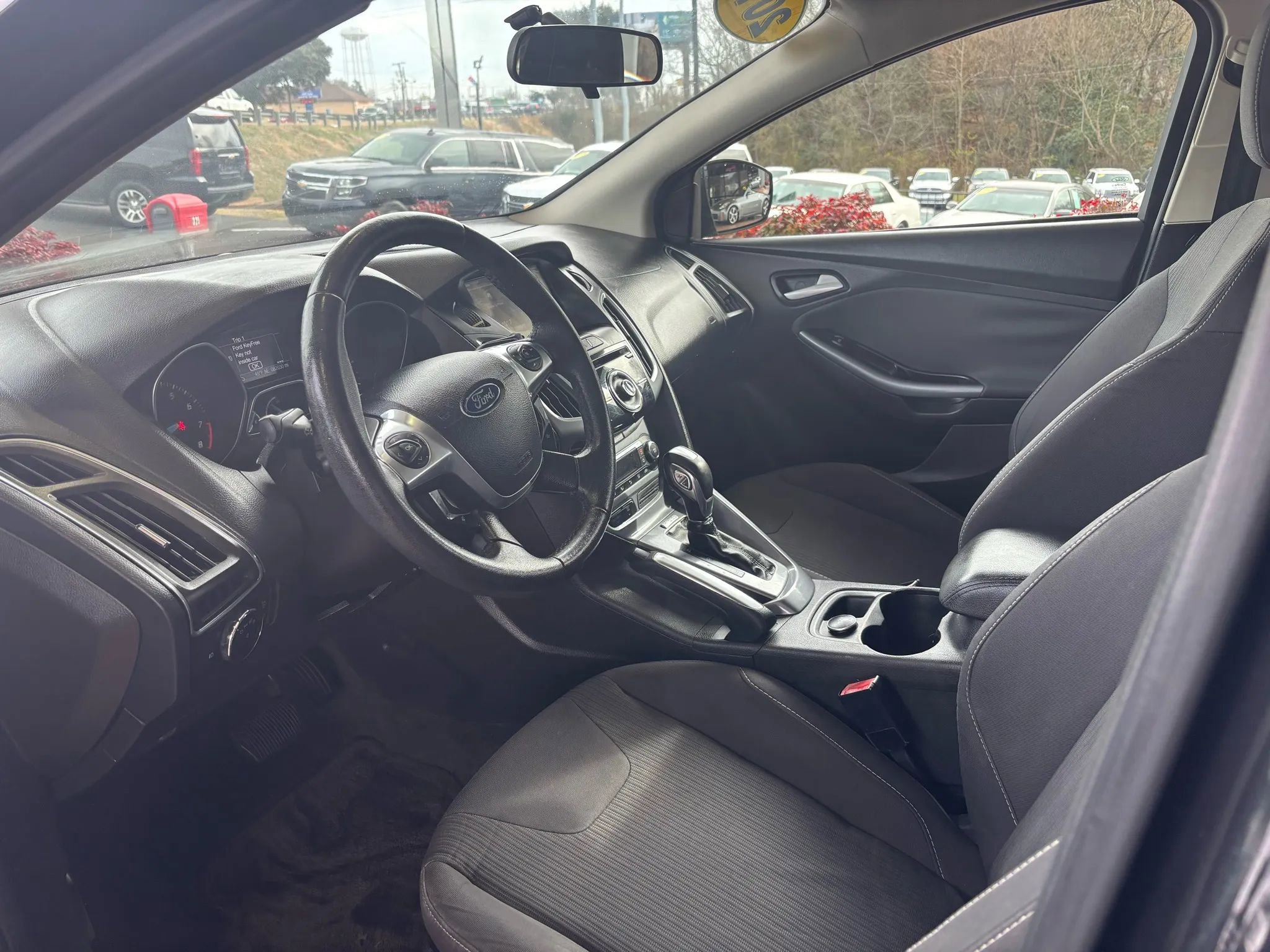 Used 2012 Ford Focus Titanium w/ Titanium Handling Pkg image 7