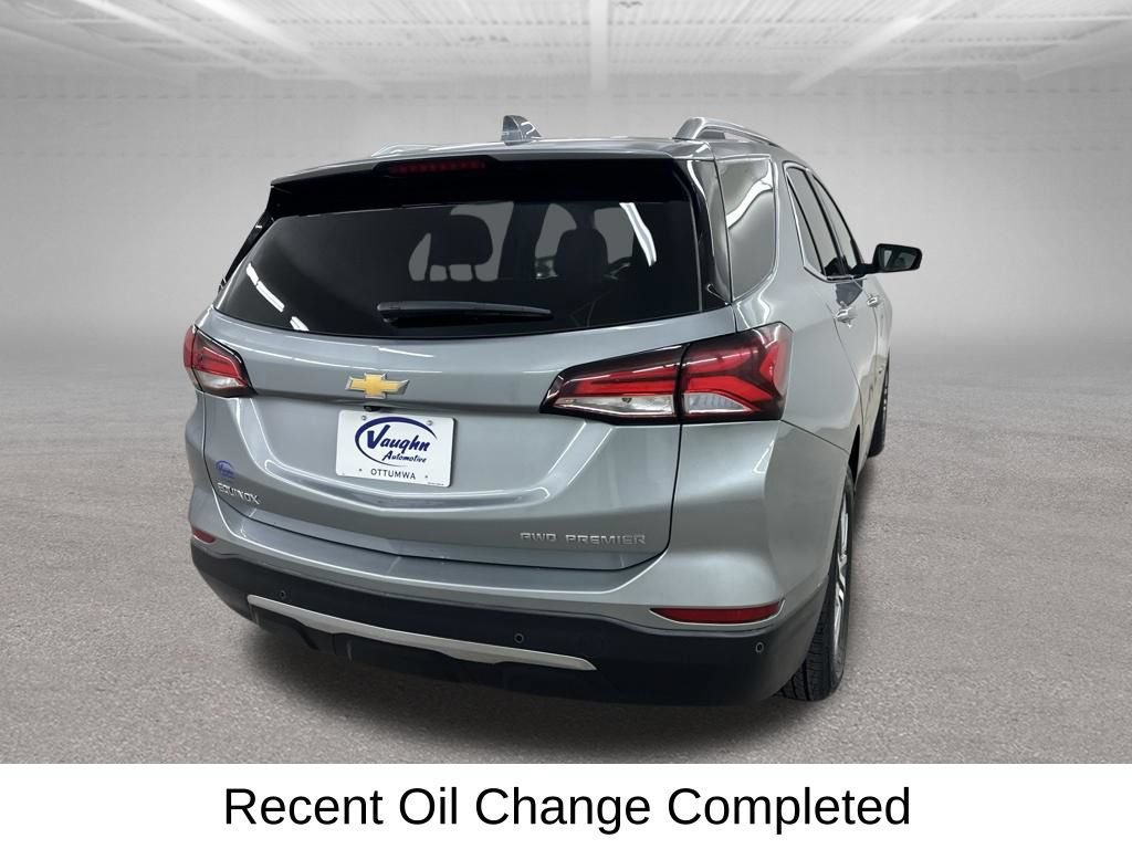 Used 2024 Chevrolet Equinox Premier AWD/4WD image 12