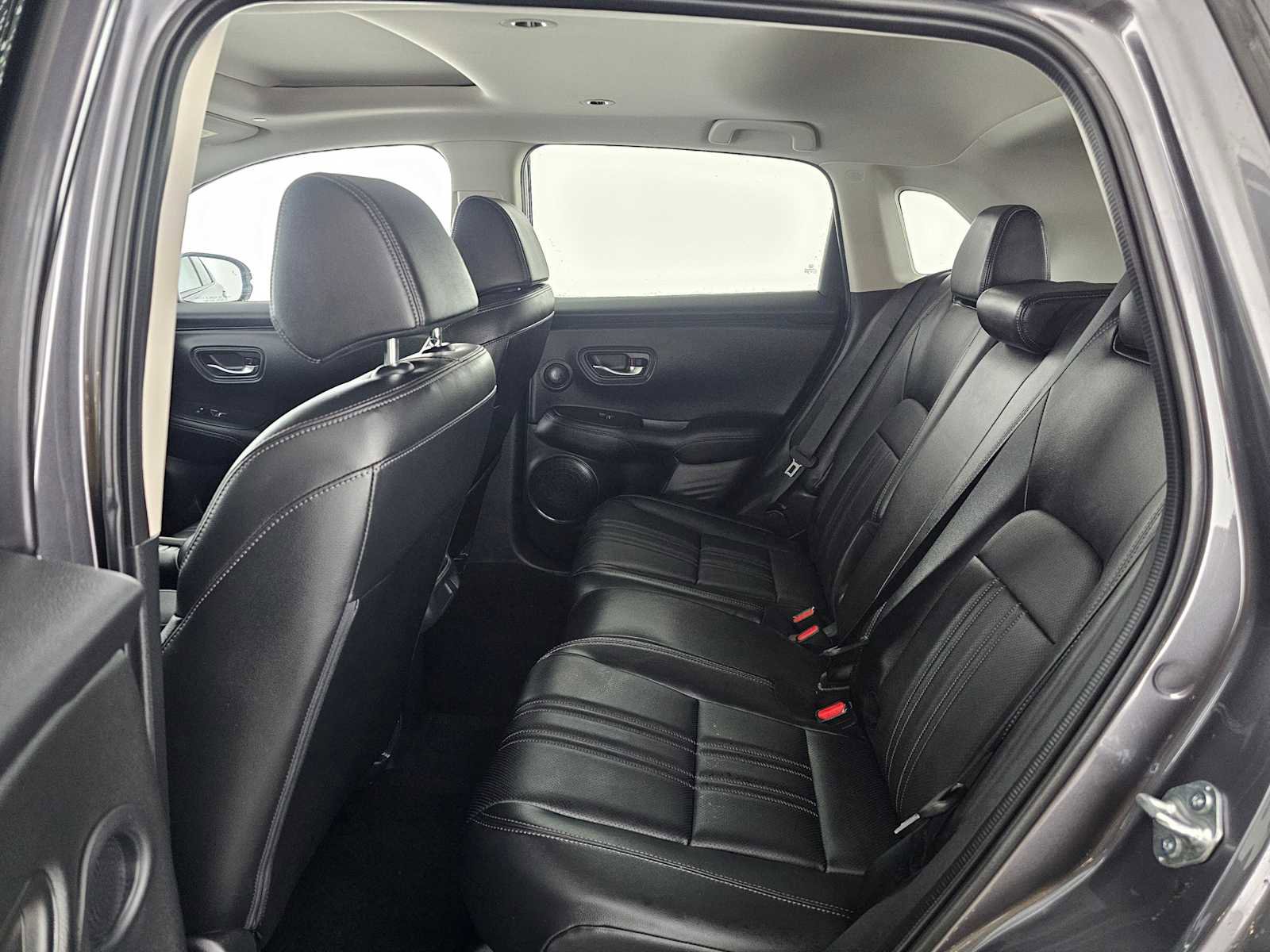 Used 2026 Honda HR-V EX-L image 16