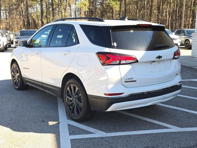 Used 2022 Chevrolet Equinox RS w/ RS Leather Package image 3