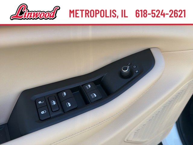 New 2025 Jeep Grand Cherokee L Limited image 18
