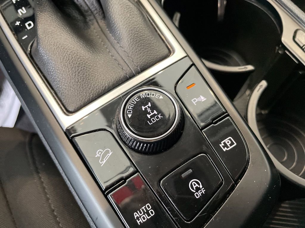 Used 2025 Kia Sportage LX AWD/4WD image 14