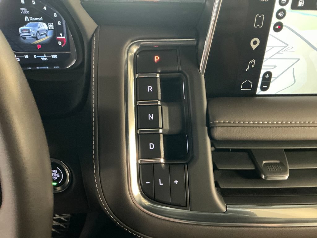 Used 2023 GMC Yukon XL SLE AWD/4WD image 24