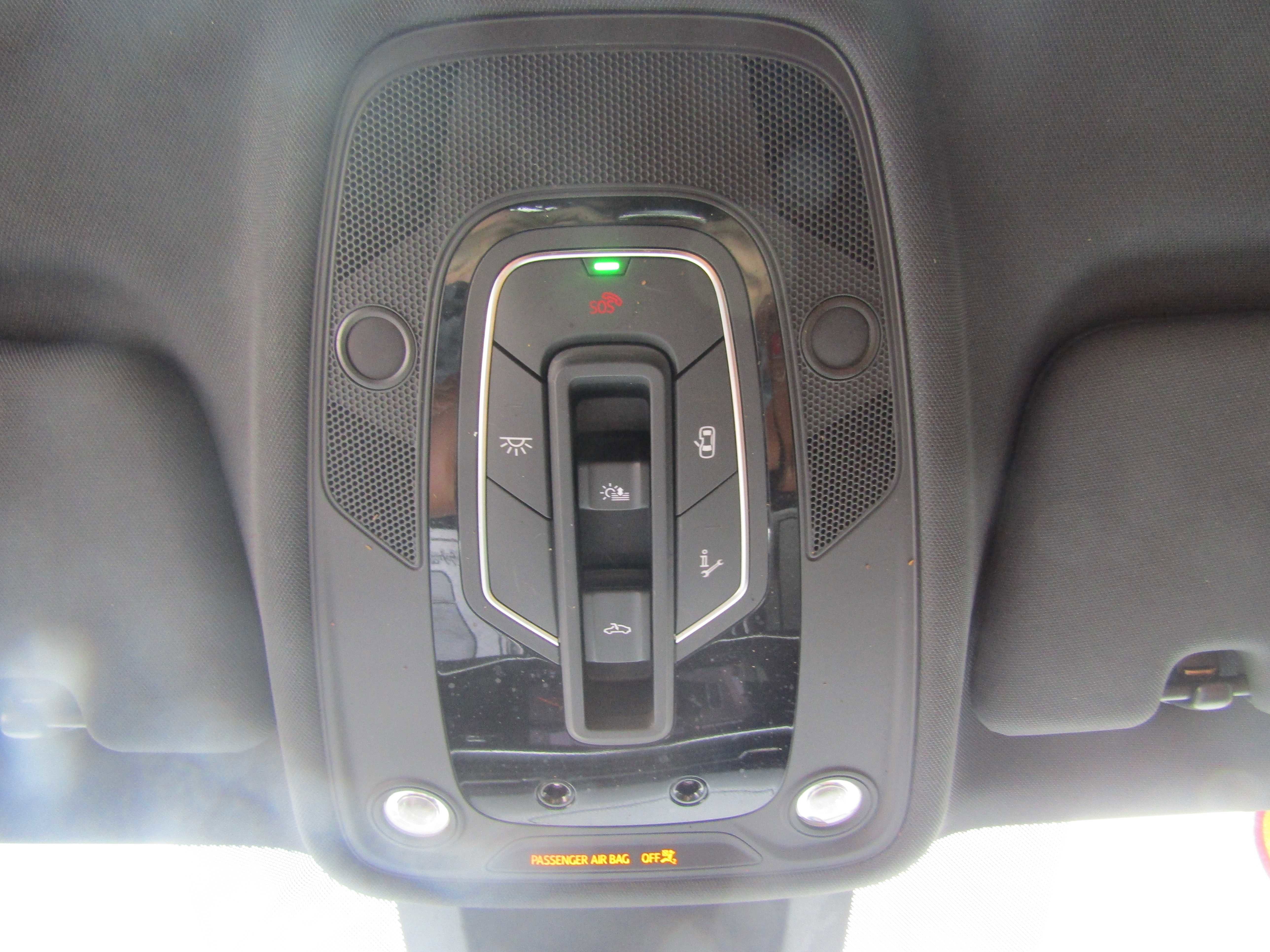 Used 2023 Audi RS Q8 AWD/4WD image 15