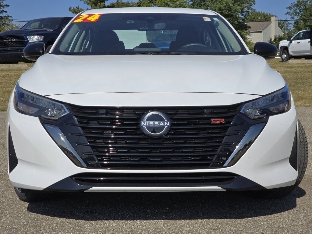 Used 2024 Nissan Sentra SR w/ Trunk Package image 15