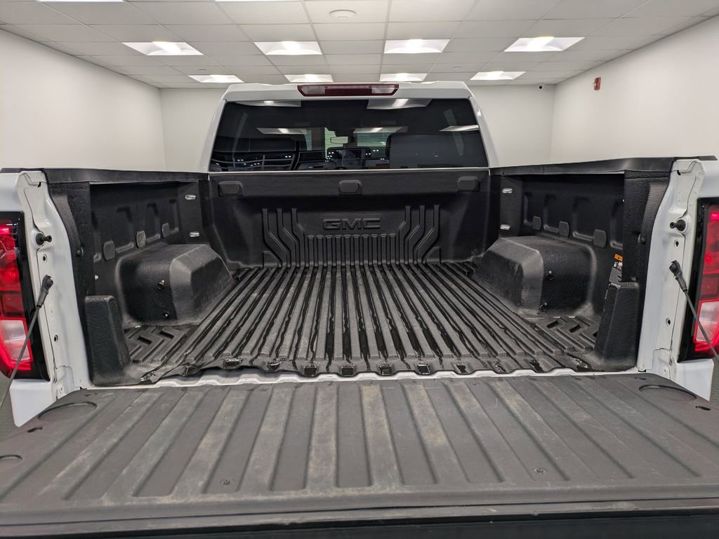 Used 2024 GMC Sierra 1500 Elevation image 27