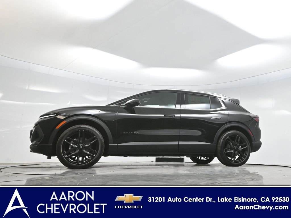 New 2026 Chevrolet Equinox EV LT image 4