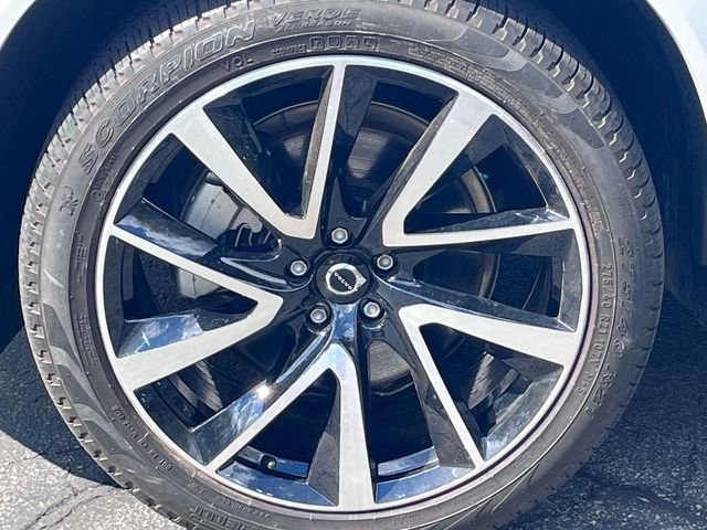 Used 2023 Volvo XC90 B6 Plus w/ Protection Package AWD/4WD image 8