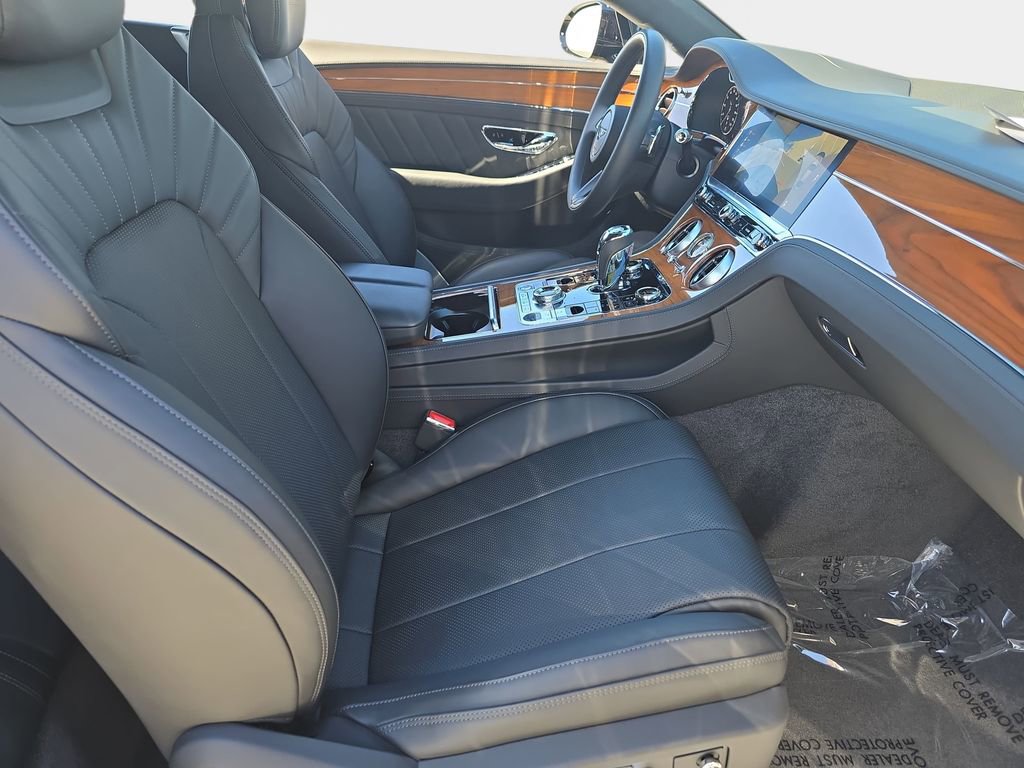 Used 2024 Bentley Continental GT image 12