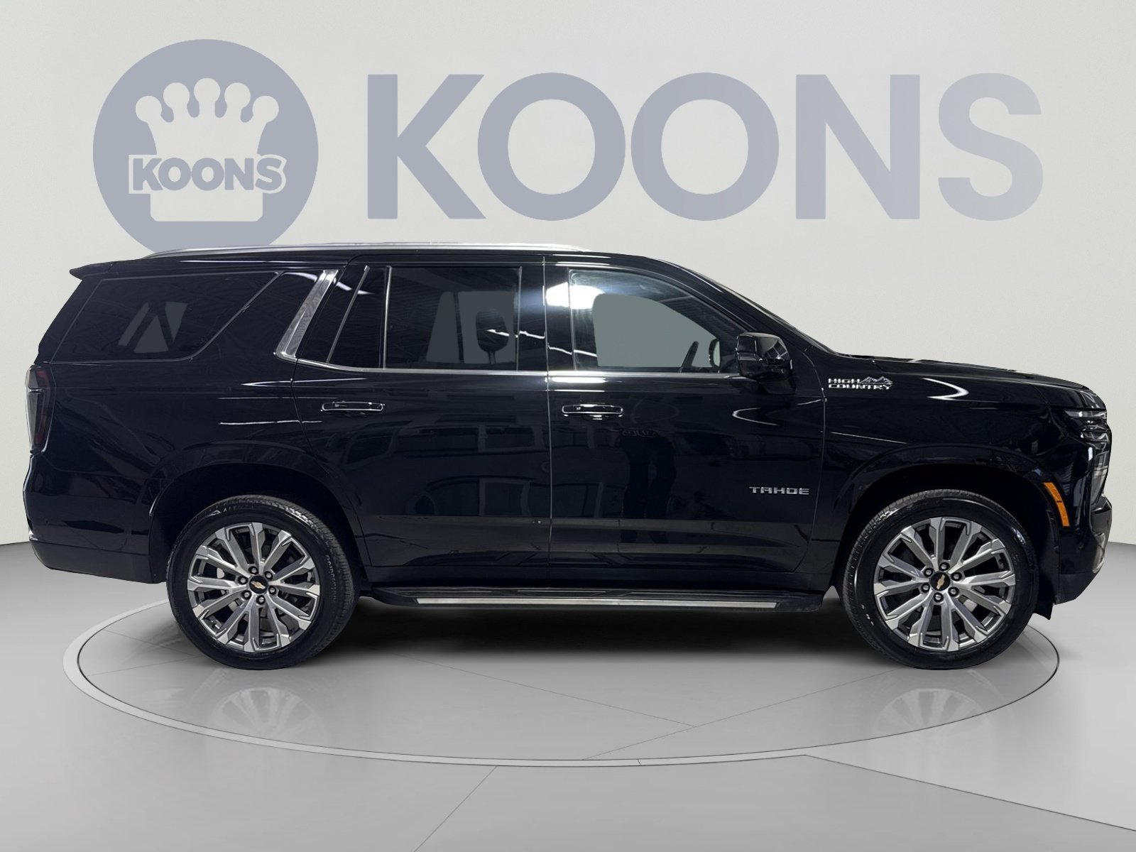 Used 2025 Chevrolet Tahoe High Country w/ Sun And Tow Package AWD/4WD image 12