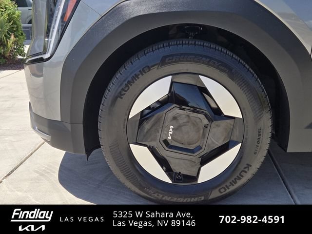 Certified 2024 Kia EV9 Wind AWD/4WD image 10