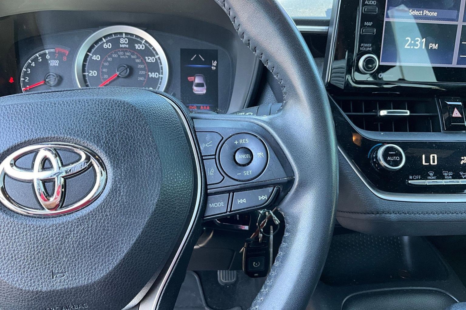 Used 2022 Toyota Corolla SE FWD image 11