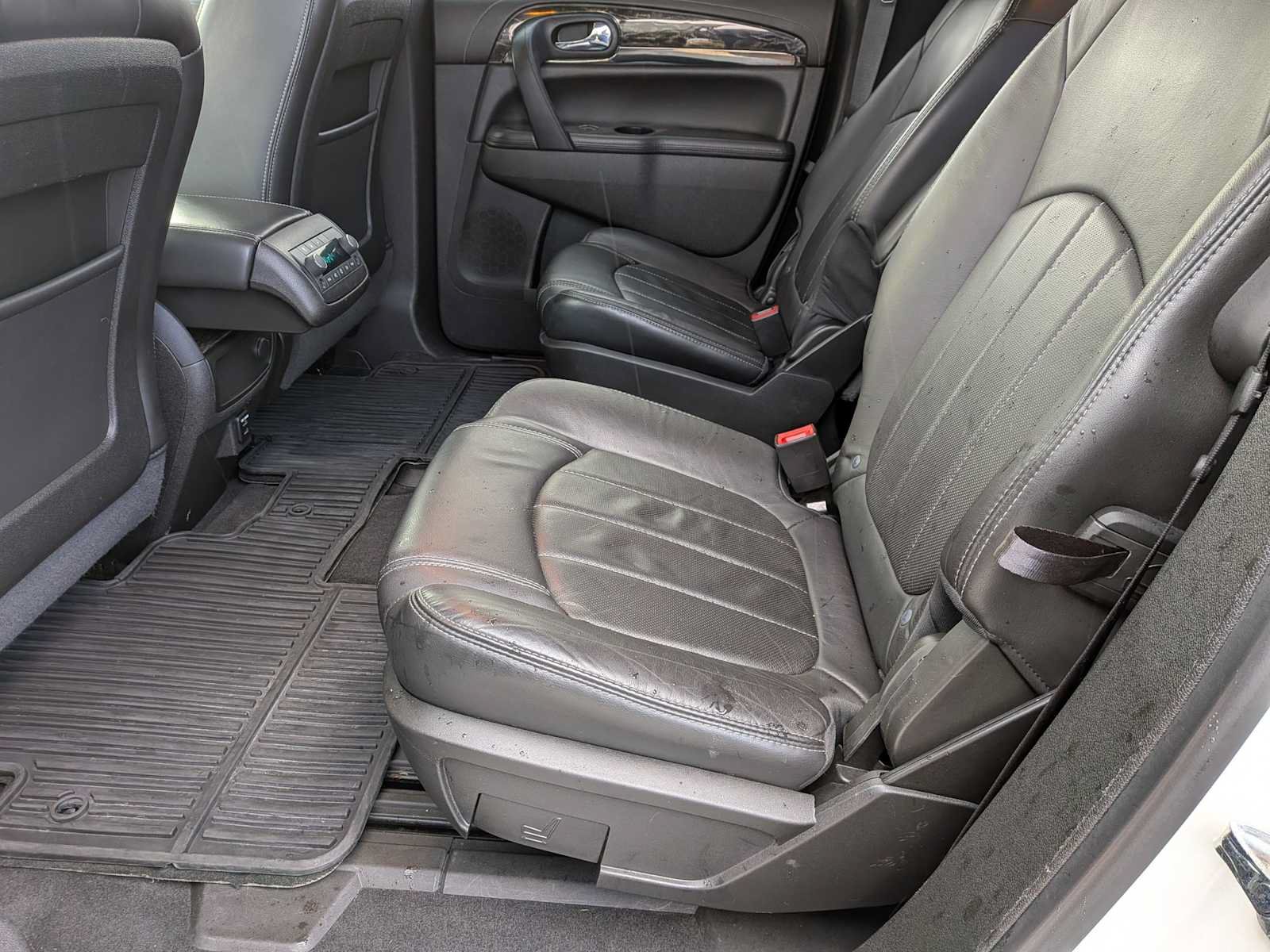 Used 2014 Buick Enclave Premium w/ Trailering Provision Package AWD/4WD image 18