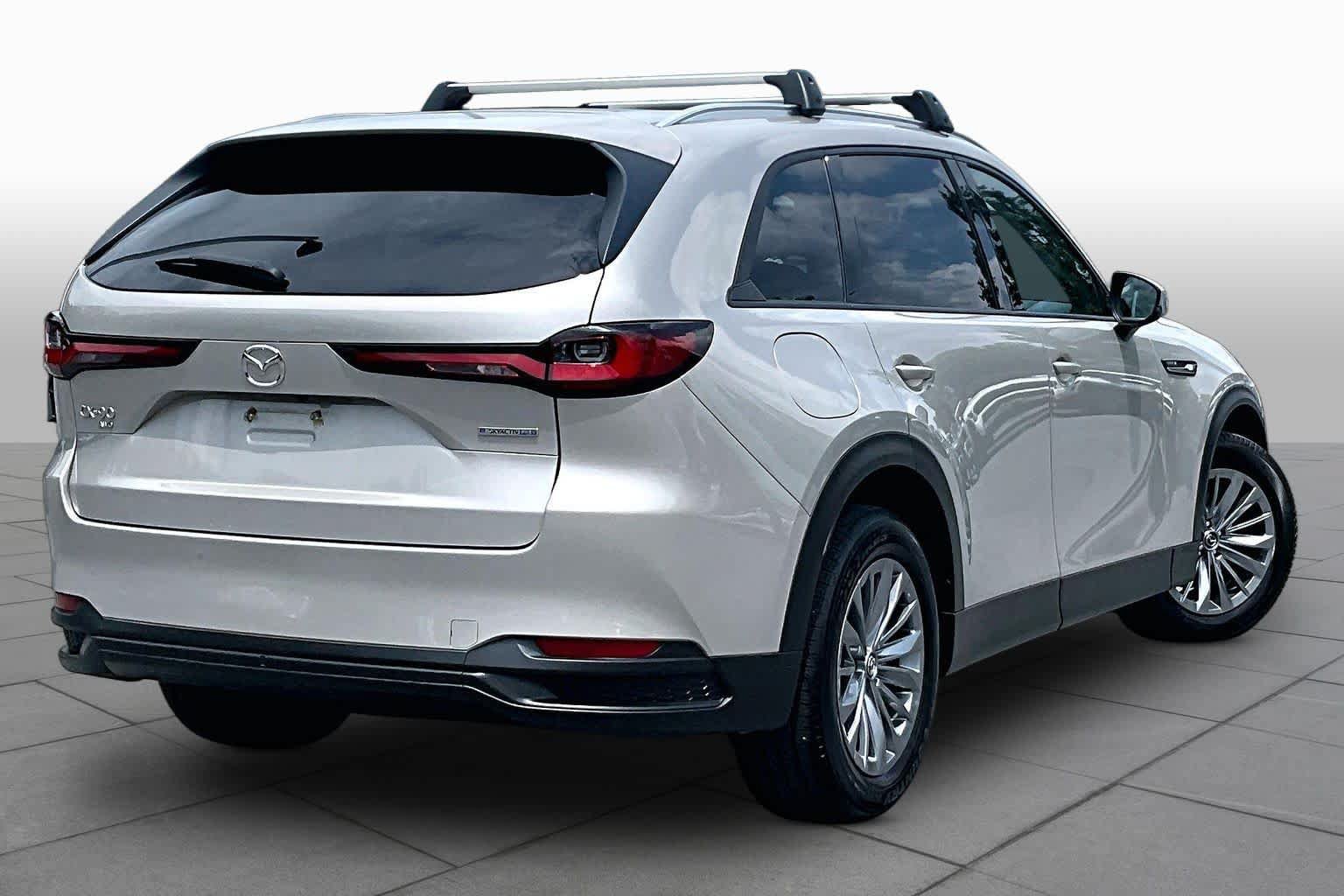 Used 2024 MAZDA CX-90 Plug-In Hybrid w/ Preferred AWD/4WD image 13