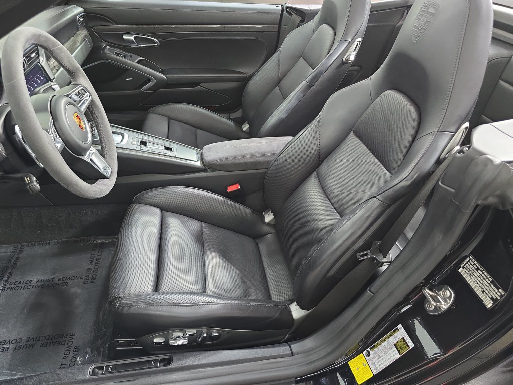 Certified 2019 Porsche 911 Turbo S AWD/4WD image 5