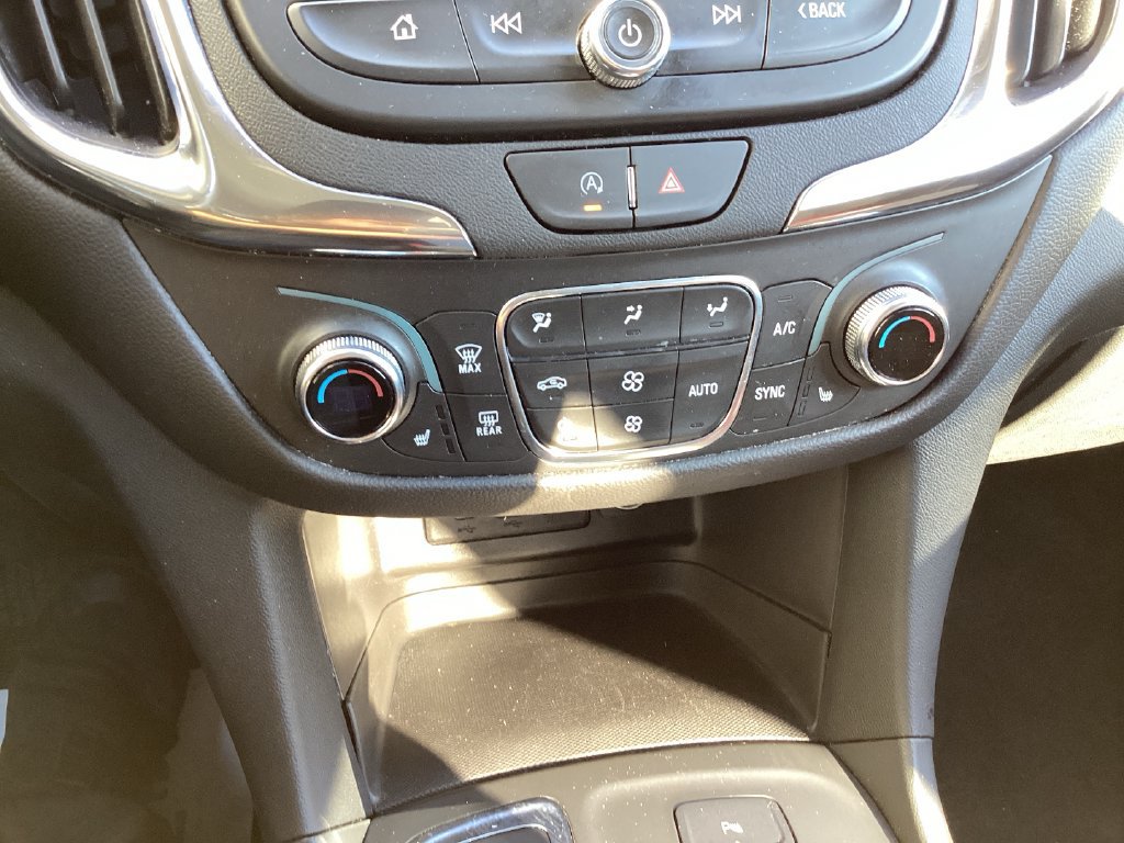 Used 2024 Chevrolet Equinox LT AWD/4WD image 27