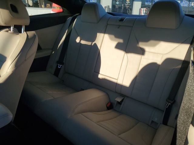 Used 2022 BMW 430i Coupe w/ Premium Package 2 image 11