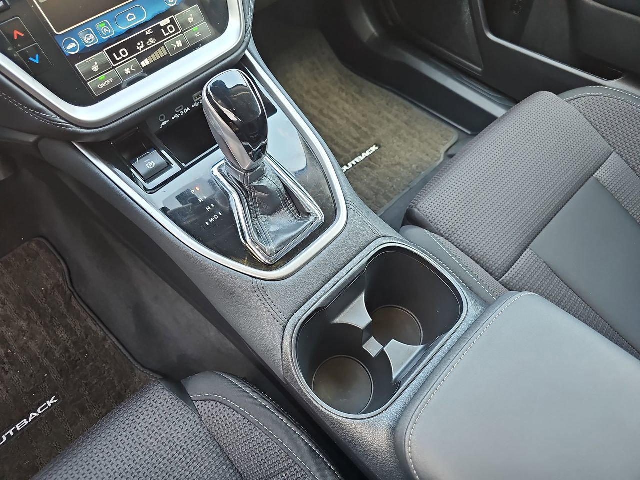 Certified 2025 Subaru Outback Premium image 29