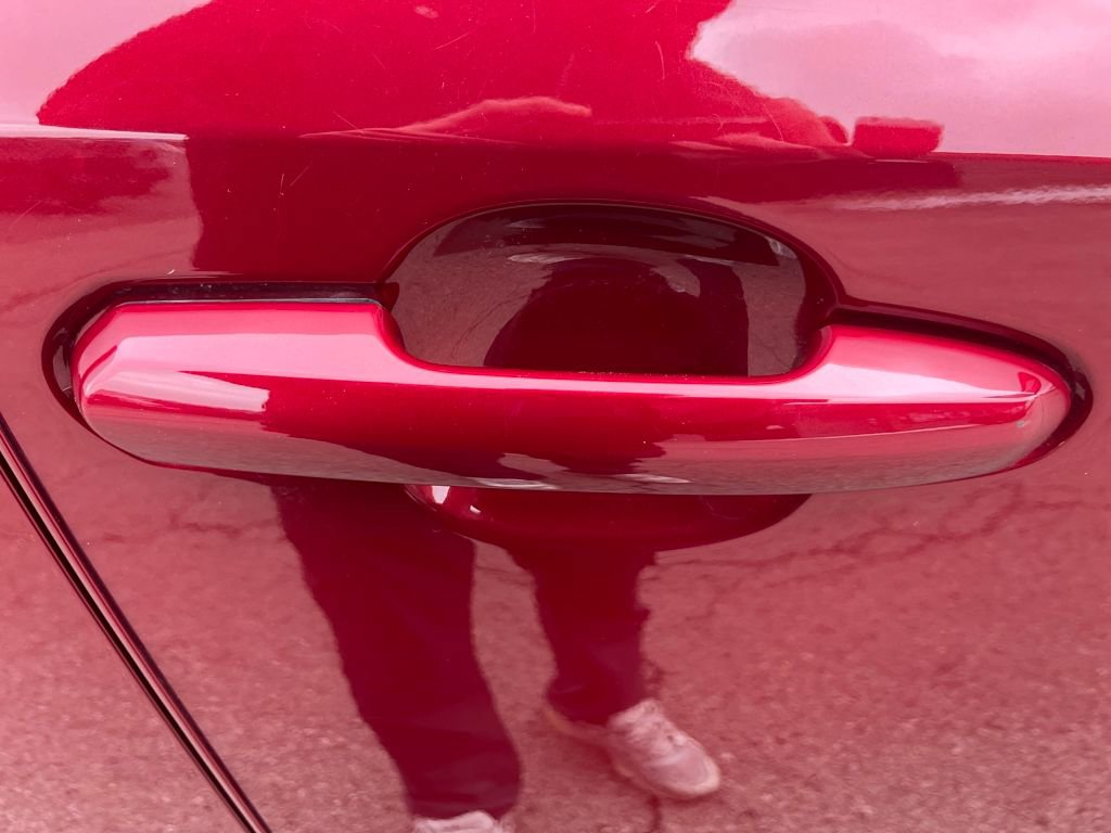 Used 2022 Toyota RAV4 LE image 48