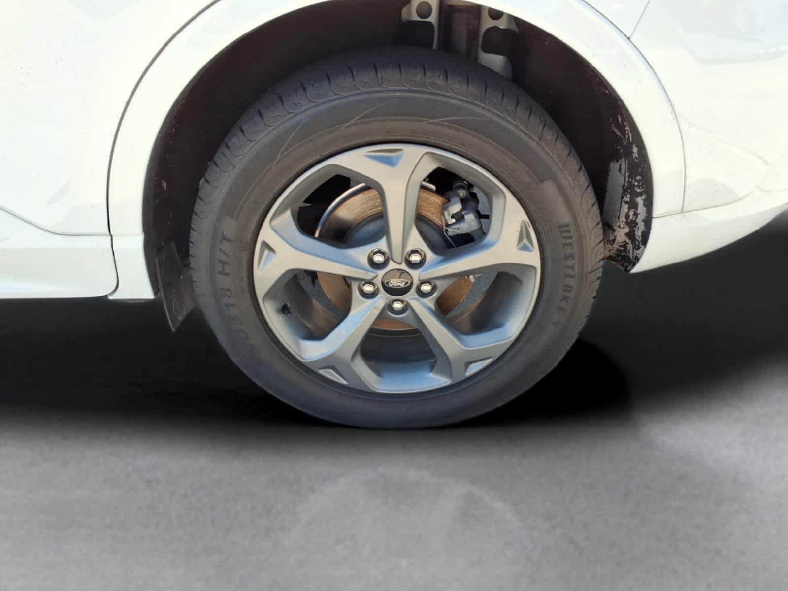 Used 2023 Ford Escape ST-Line AWD/4WD image 9