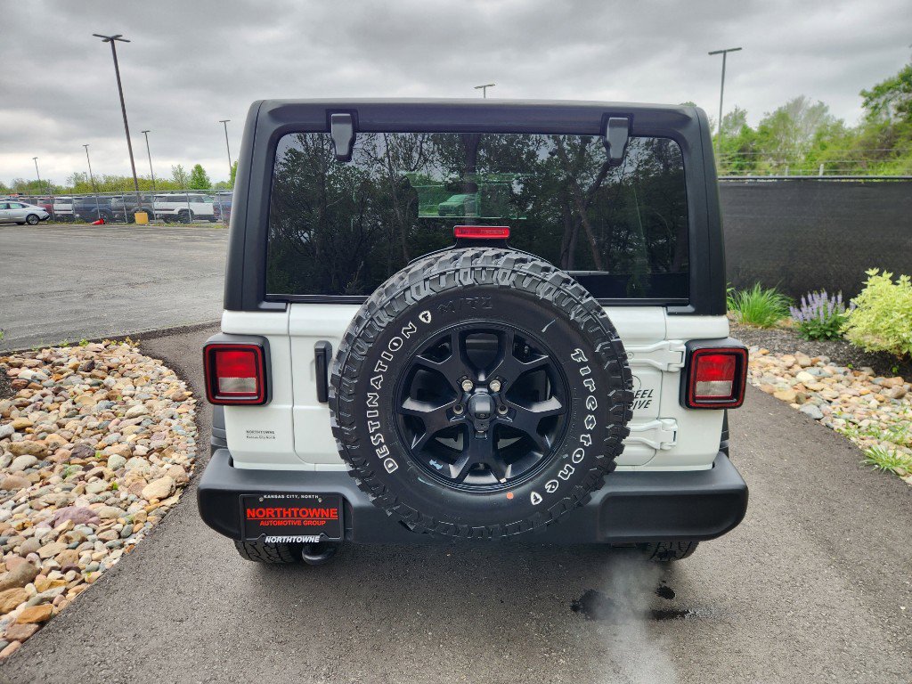 Used 2021 Jeep Wrangler Willys image 4