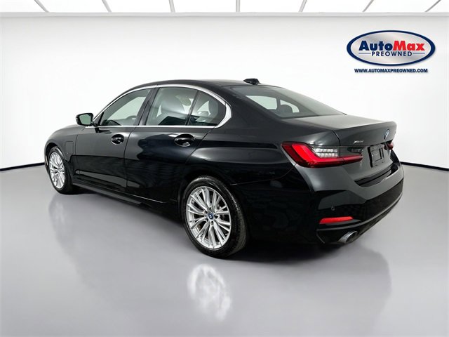 Used 2024 BMW 330e xDrive w/ Convenience Package image 6